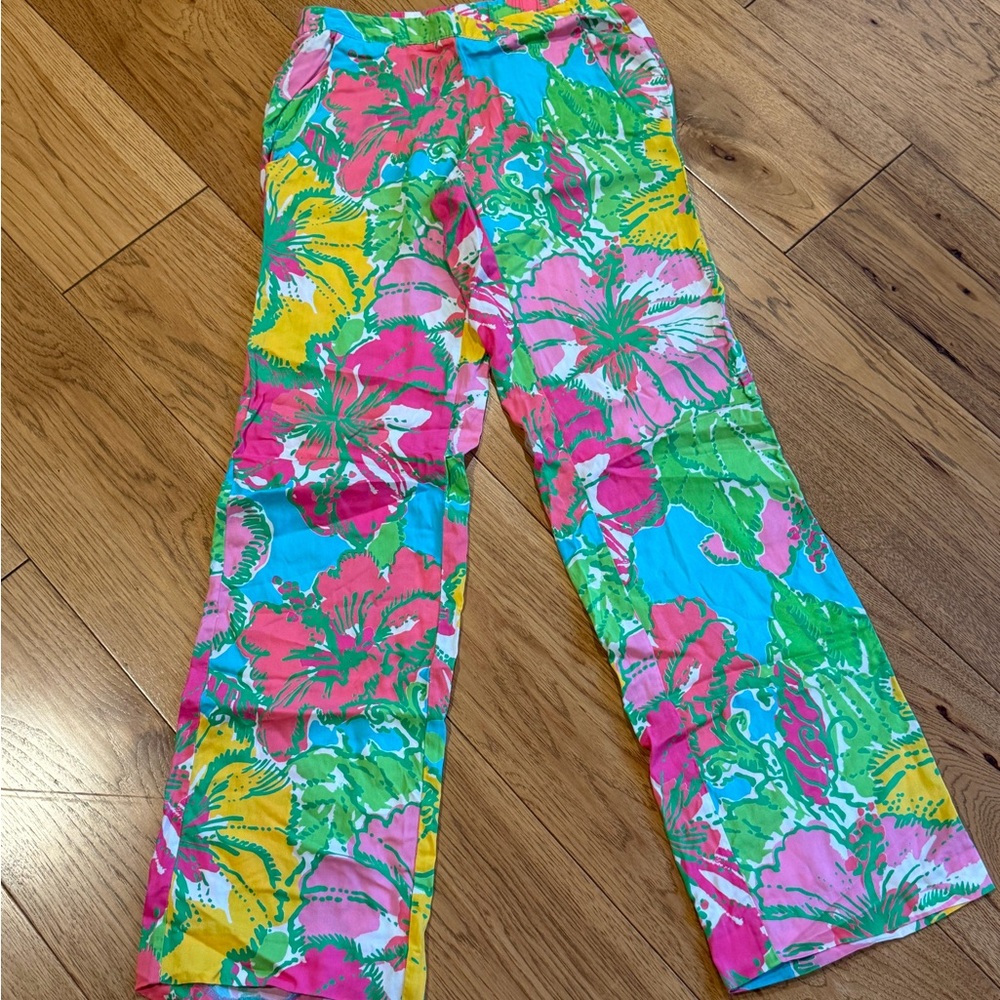 Lilly Pulitzer Colorful Floral Pants - Picture 2 of 2